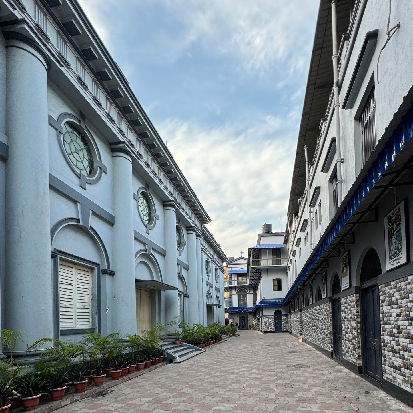 Eating with Bengal - N°1 at the Rosary